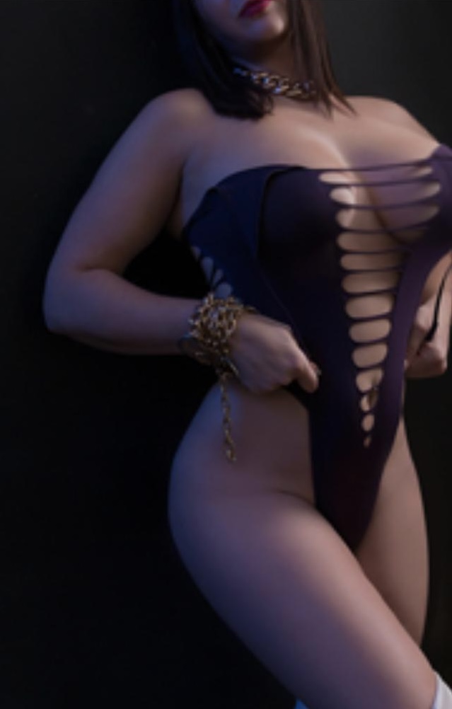 Anna, attendant at Vivid Spa Toronto